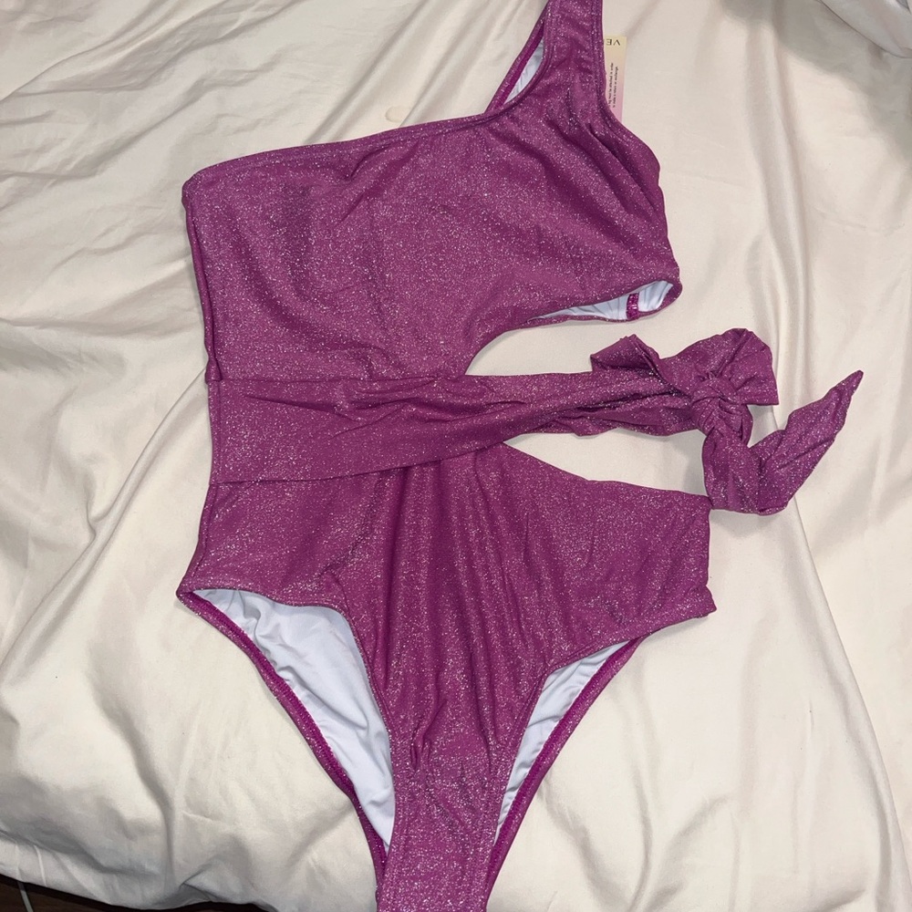 Sparkle one shoulder cut-out bathing suit